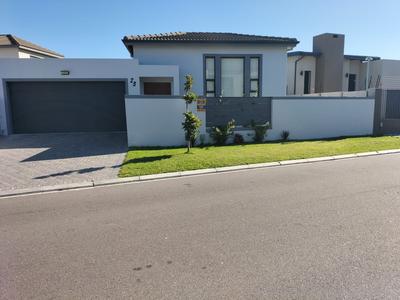 House For Rent in Parklands North, Cape Town